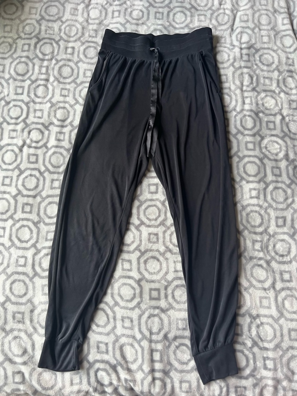 VICTORIA’S SECRET Soft Ribbed Lounge Joggers size M in navy blue
